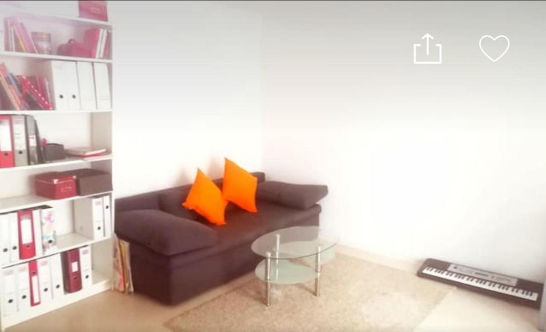 Helles Zimmer Mit Balkon Zwischen Uni Und Altstadt Регенсбург Екстериор снимка